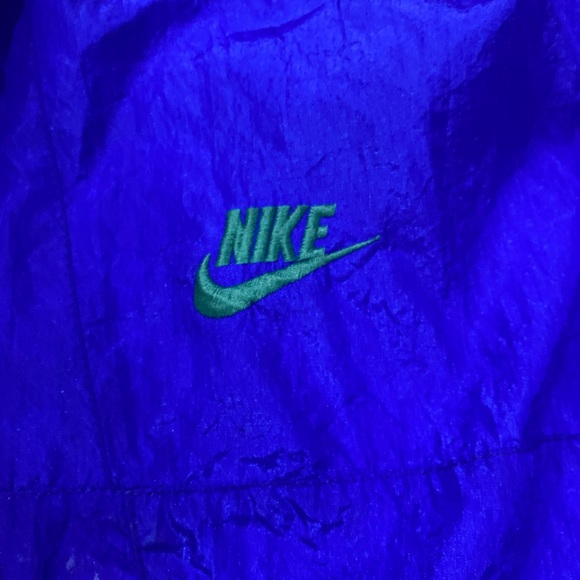 Vintage Nike windbreaker - Picture 2 of 3
